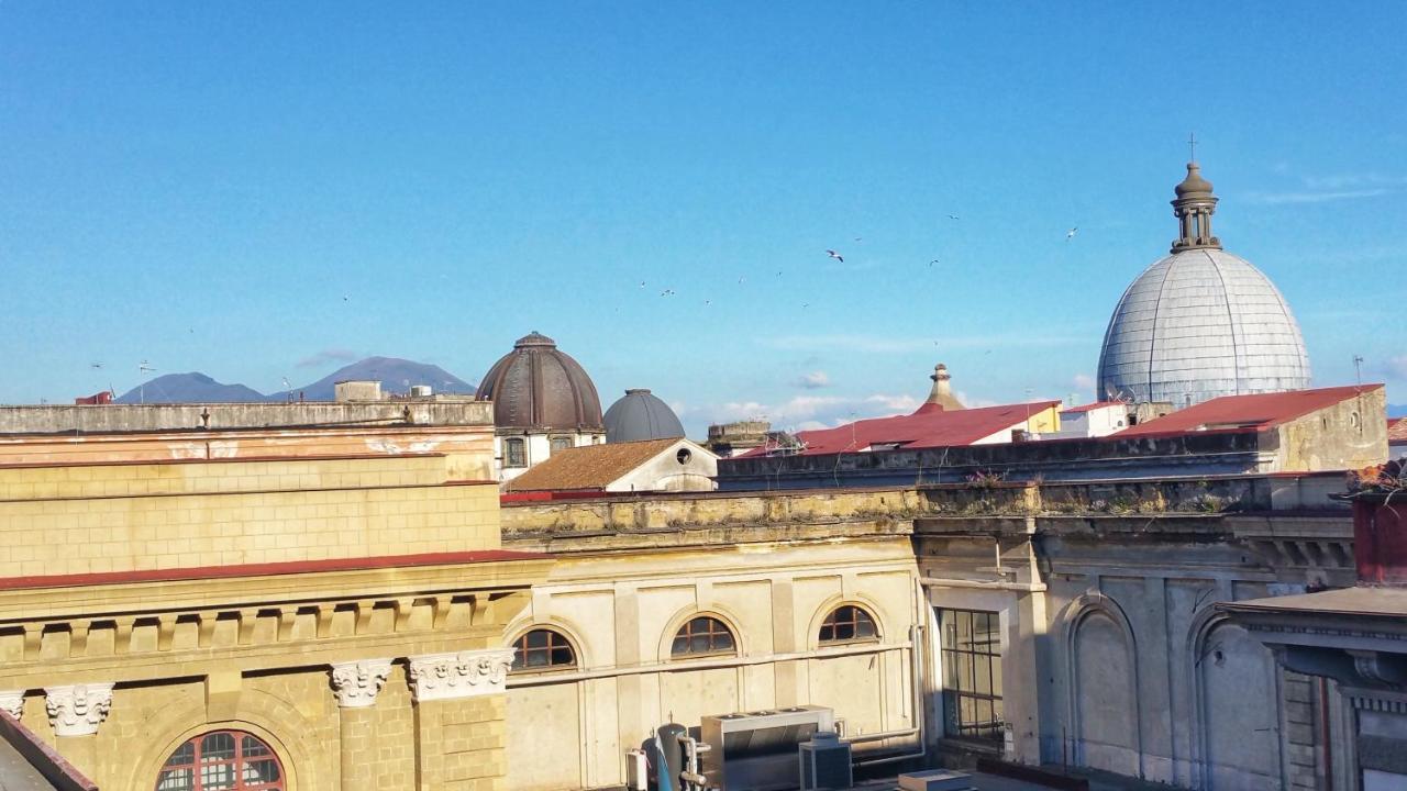 Mediterranean Roof 那不勒斯 外观 照片